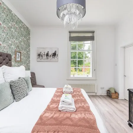 公寓 3 Feversham House Spacious 1-bed In The Heart Of Pass The Keys