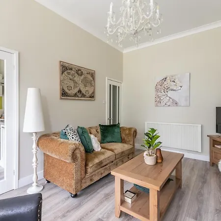 3 Feversham House Spacious 1-bed In The Heart Of Pass The Keys York