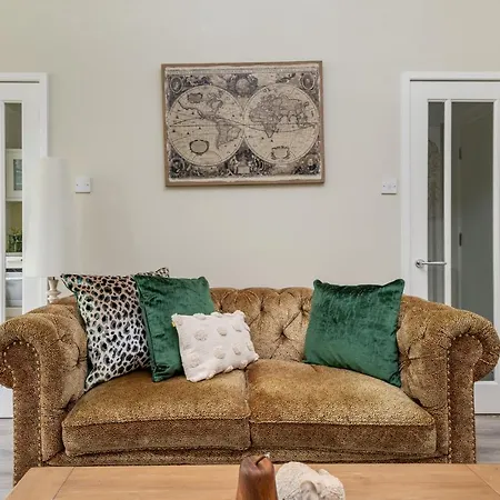 3 Feversham House Spacious 1-bed In The Heart Of Pass The Keys * York